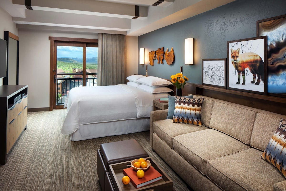 2 bedrooms, premium bedding, pillowtop beds, in-room safe