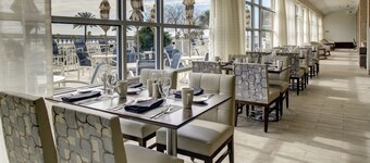 DoubleTree by Hilton Hotel Biloxi