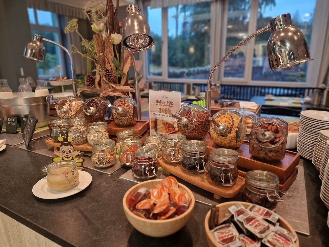 Esmorzar d&#x27;estil bufet