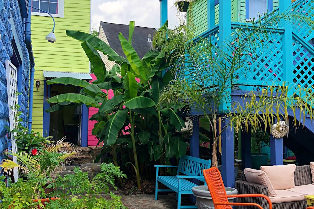Creole Gardens Guesthouse and Inn
