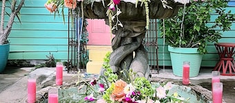 Creole Gardens Guesthouse and Inn