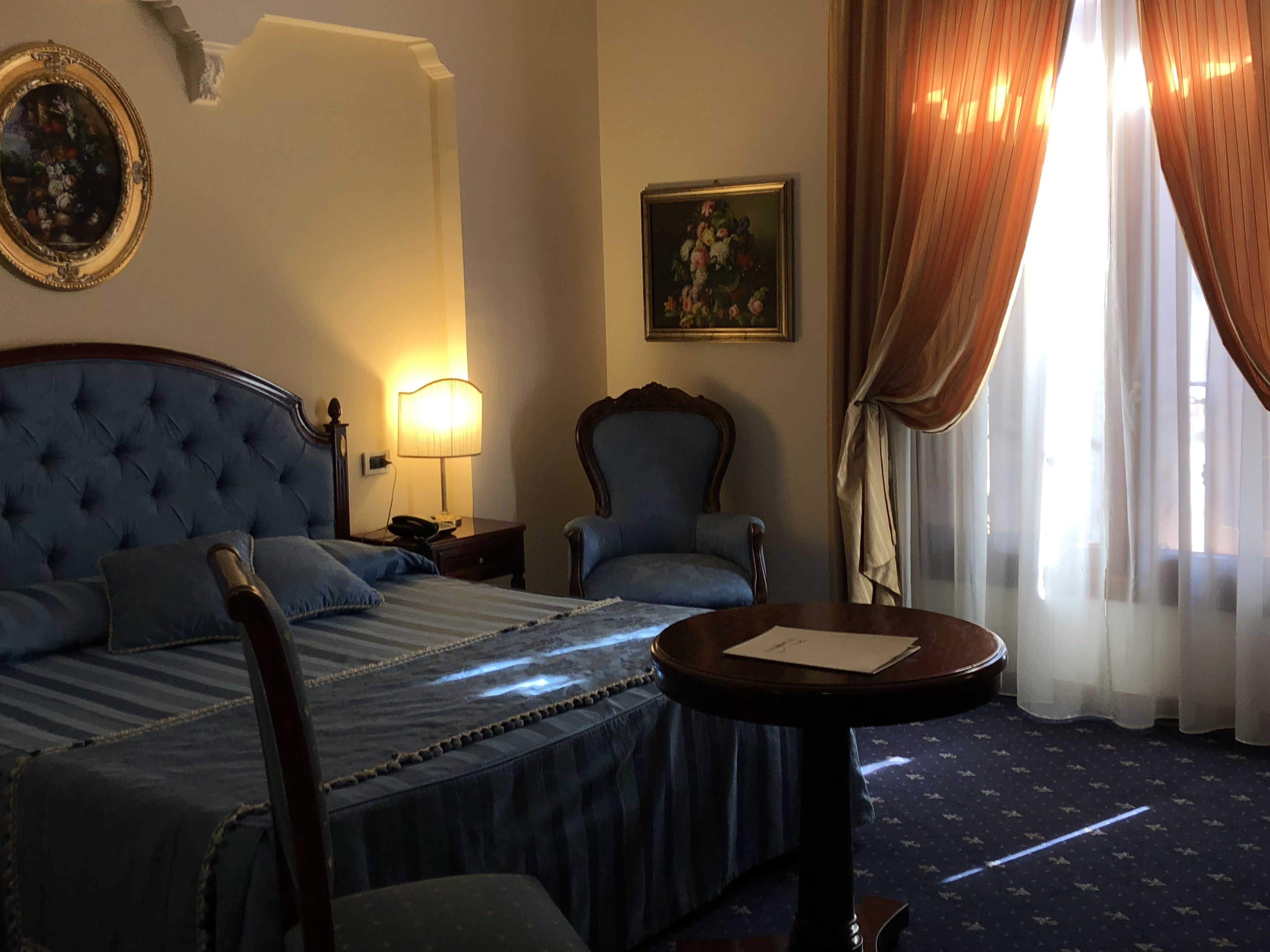 comfort room | 1 bedroom, hypo-allergenic bedding, minibar, in-room safe