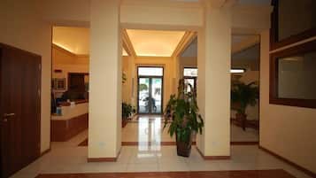 Hall