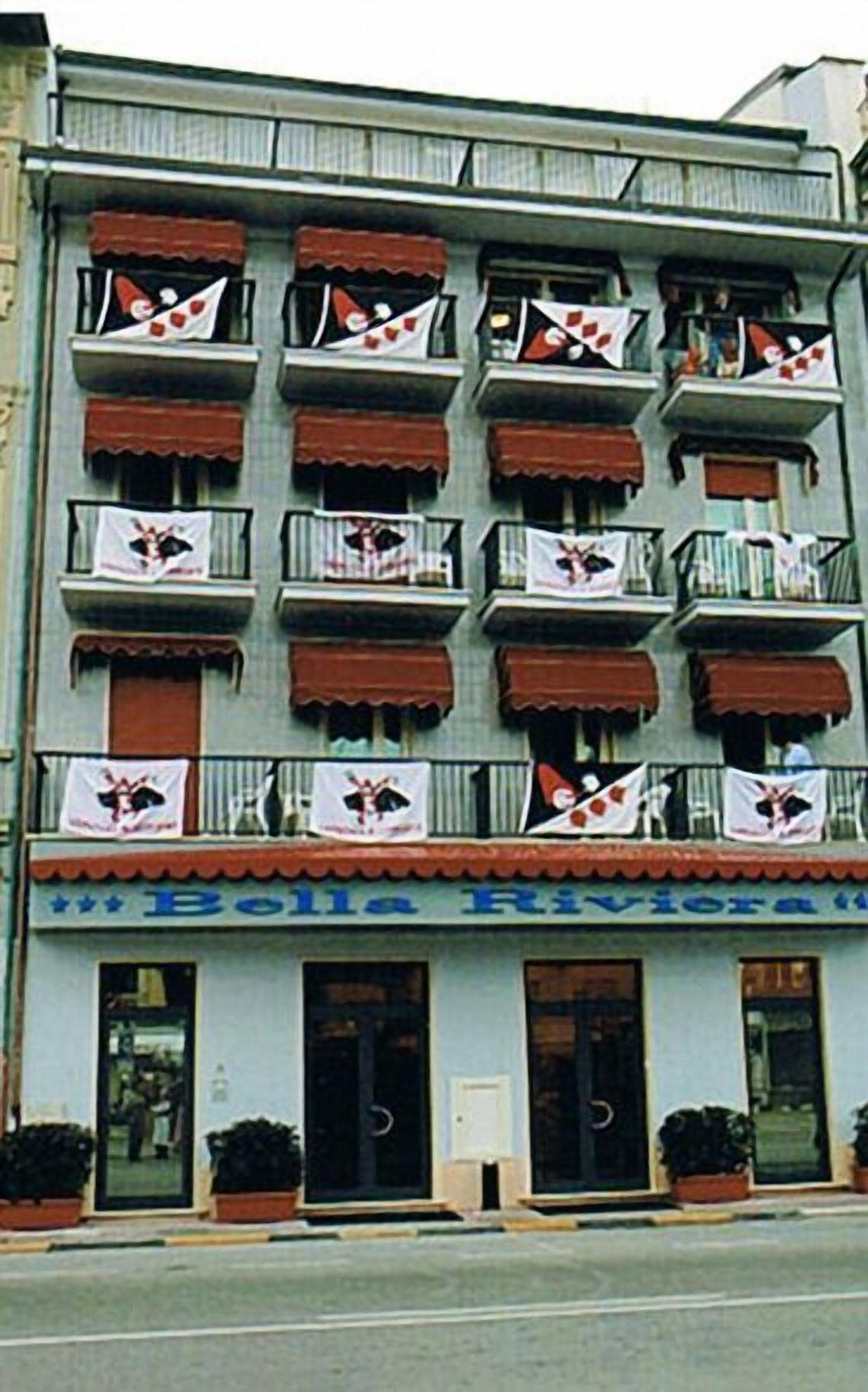 Facciata della struttura