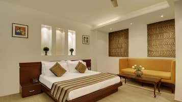 Habitación doble Deluxe, 1 cama King size | Sábanas de algodón egipcio y ropa de cama de alta calidad