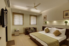 Phòng đơn Deluxe, 1 giường cỡ queen | Bộ trải giường bằng vải cotton Ai Cập, bộ đồ giường cao cấp 