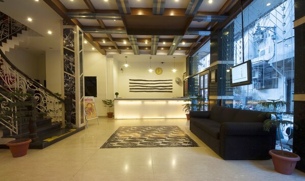 Lobby - Hotel Delhi City Centre (New Delhi)