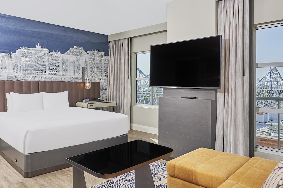 Deluxe-Zimmer, 1 King-Bett und Schlafsofa | Bettwäsche aus ägyptischer Baumwolle, hochwertige Bettwaren