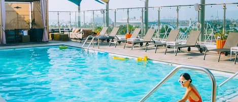 Outdoor pool, cabanas (surcharge), sun loungers