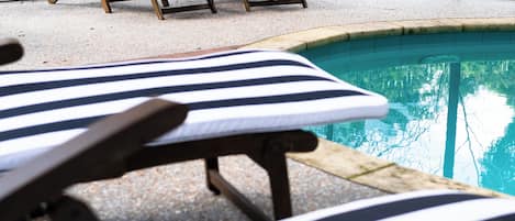 Outdoor pool, pool loungers