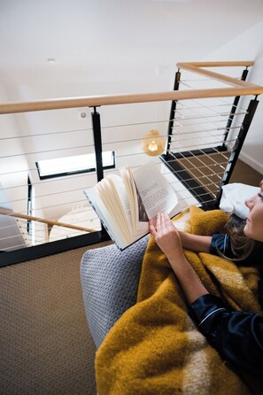 Premium Sanctuary Suite | Premium bedding, minibar, individually decorated, individually furnished - Chimes Spa Retreat (Shadforth)