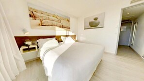 Double Room, Partial Sea View - Hôtel Le Brasilia (Palavas-les-Flots)