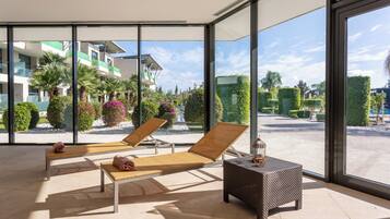 Sauna, hot tub, Turkish bath/hammam, body treatments, hydrotherapy