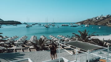 Utsikt mot strand/hav