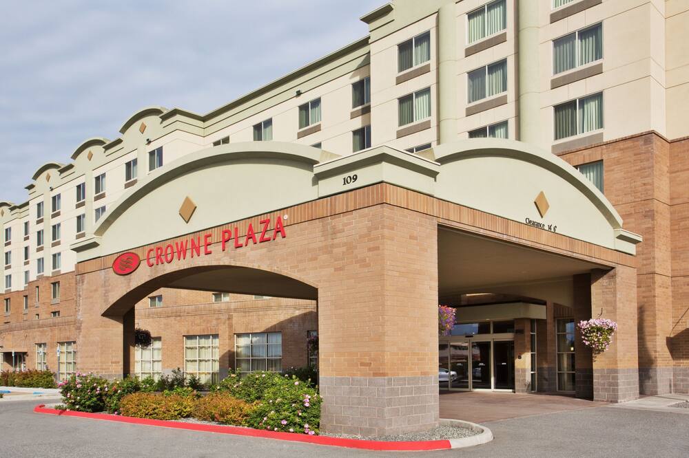 luxury hotels in Anchorage