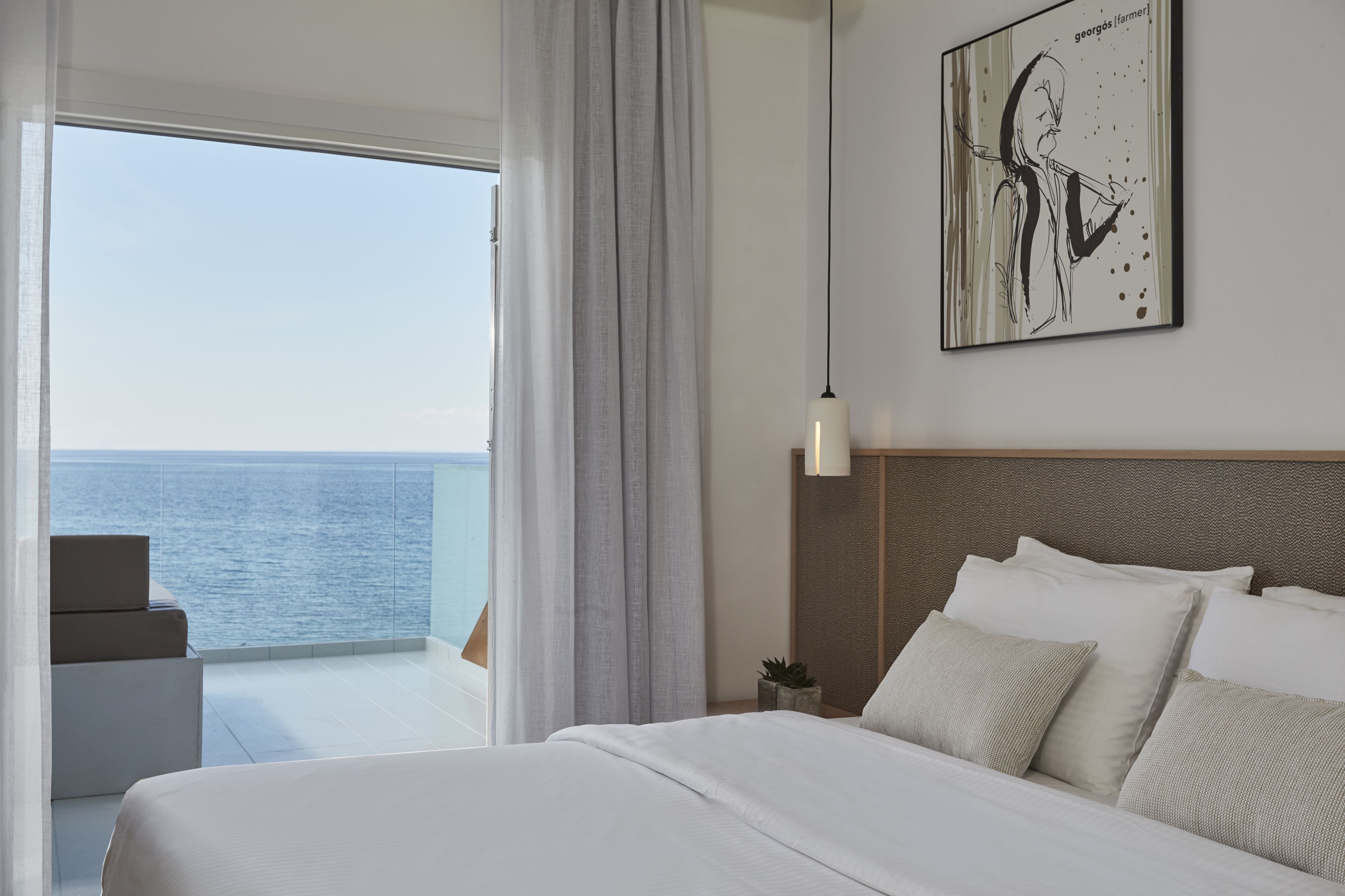 deluxe room, 1 double bed, sea view | 1 bedroom, premium bedding, pillow-top beds, in-room safe