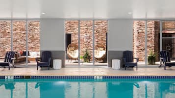 Piscine couverte