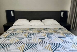 Soundproofing, free WiFi, bed sheets