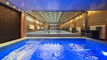 Espace de soins pour les couples, bain Ă remous