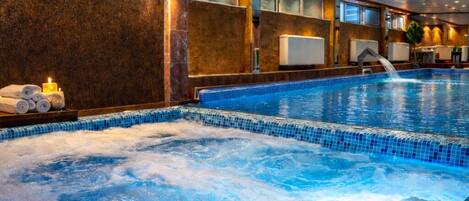 Bain à remous intérieur