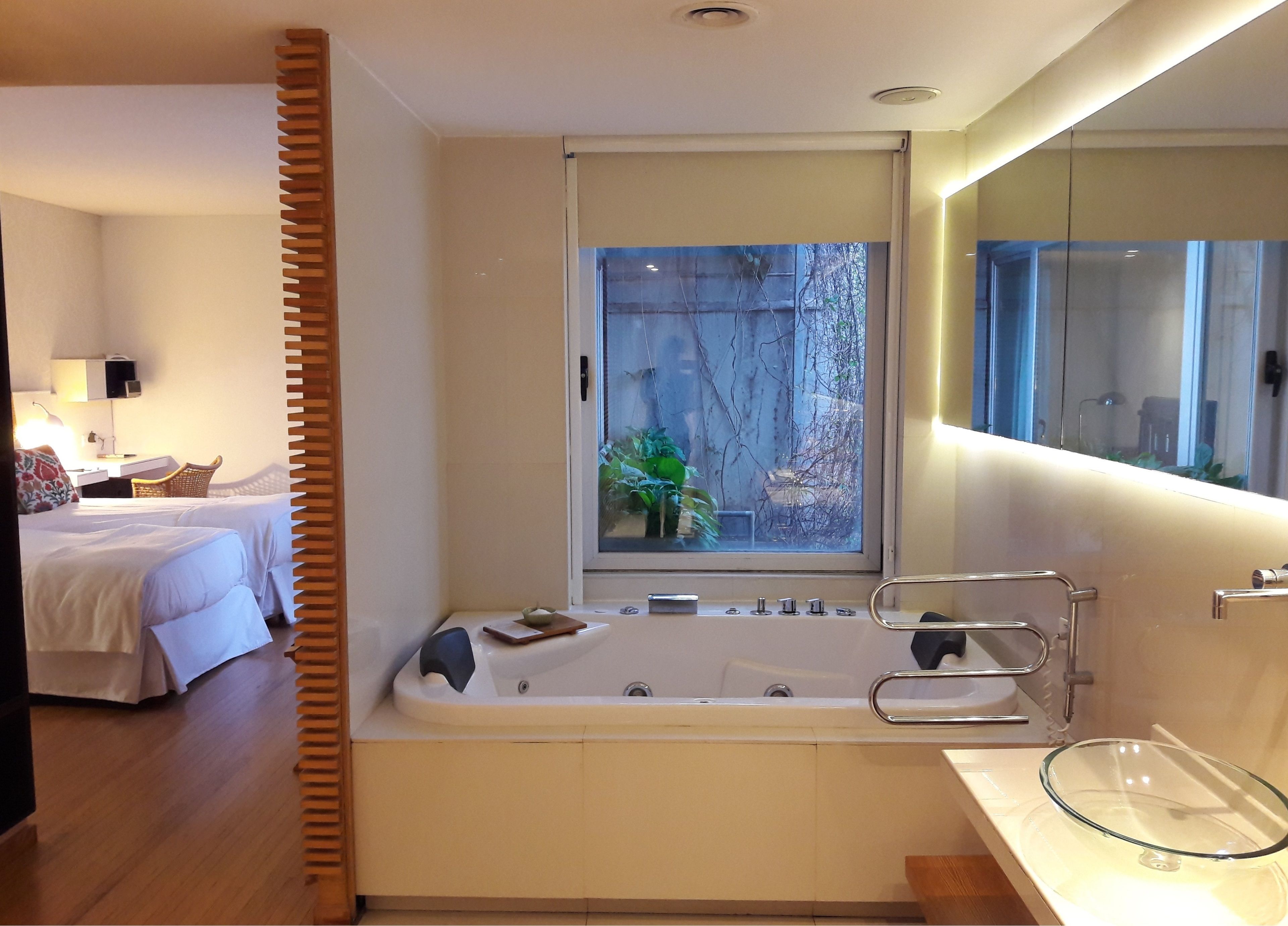 superior triple room | 1 bedroom, premium bedding, down duvets, minibar