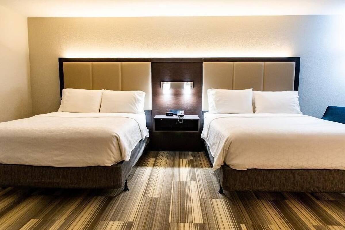 In-room safe, desk, laptop workspace, blackout curtains