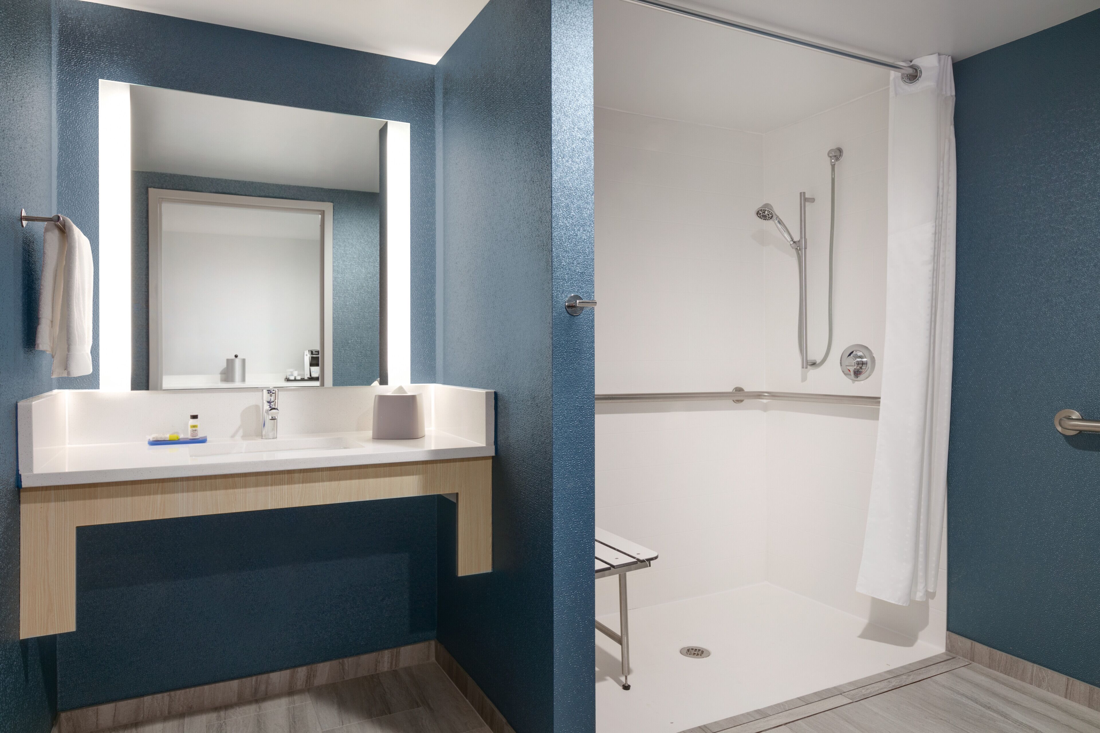Foto - Holiday Inn Express Hotel & Suites Norfolk Airport by IHG