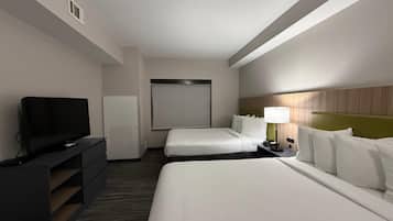 Suite, Multiple Beds, Non Smoking