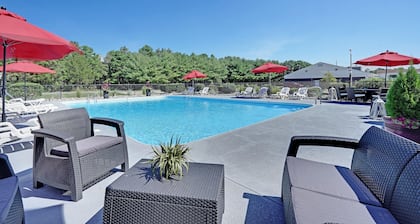 Blue Creek Inn