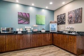 Desayuno continental incluido todos los días