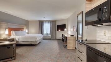 1 間睡房、高級寢具、房內夾萬、書桌