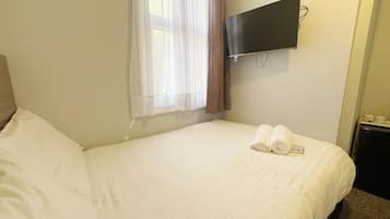 Standard Double Room | Free WiFi, bed sheets