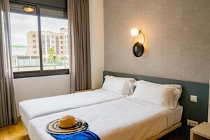 Premium bedding, in-room safe, desk, blackout curtains