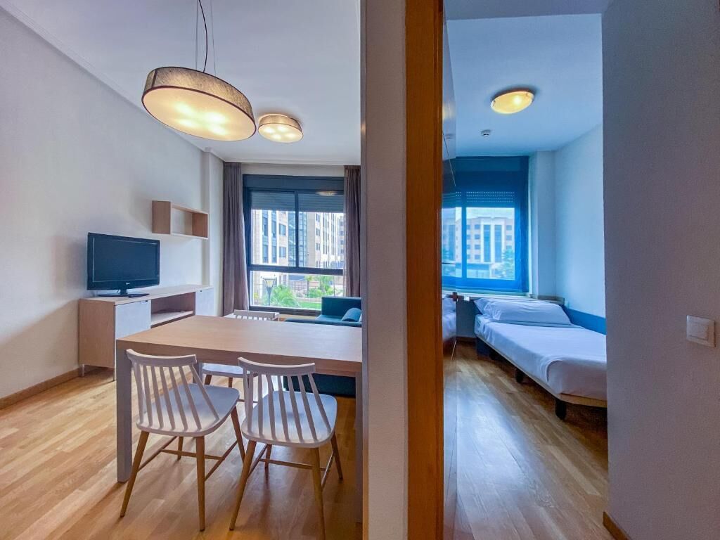 Premium bedding, in-room safe, desk, blackout curtains