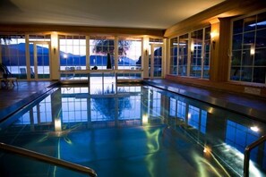 Indoor pool, outdoor pool