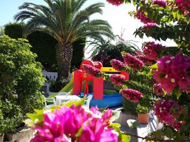 Children's play area - outdoor