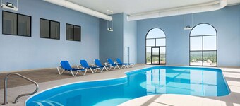 AmericInn by Wyndham Branson & Conference Center