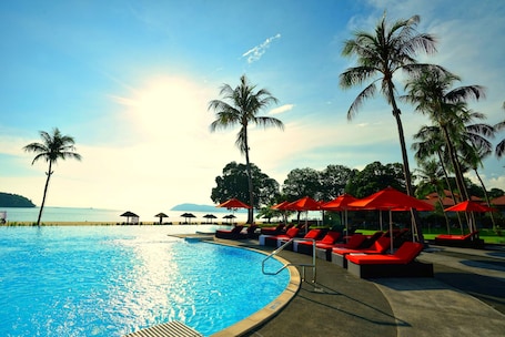 2 outdoor pools, pool umbrellas, sun loungers