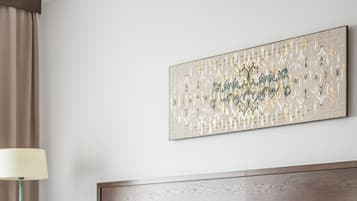 Classic Double Room | In-room safe, desk, soundproofing, iron/ironing board