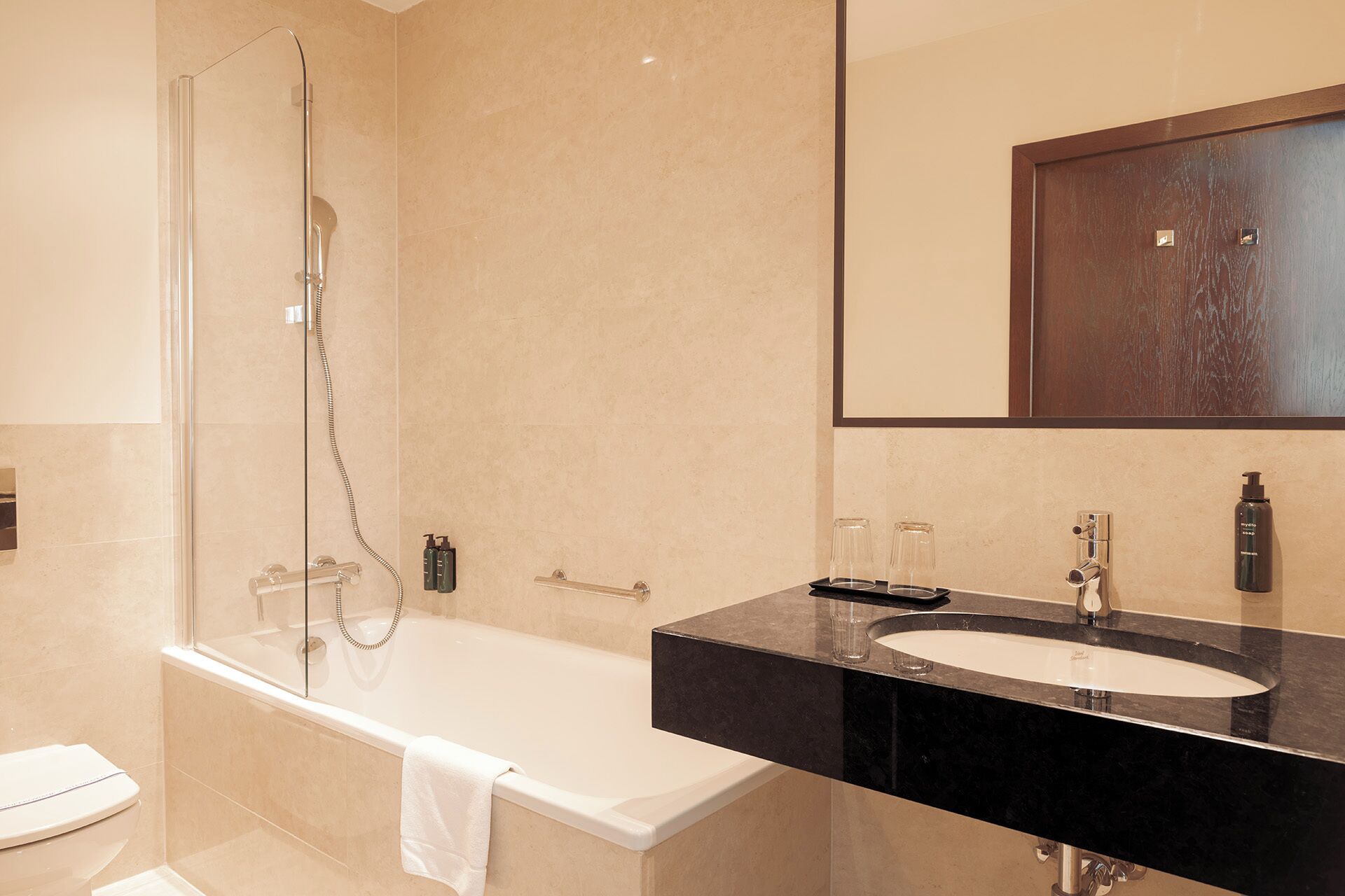 classic double room, 1 double bed | bathroom | hair dryer, towels