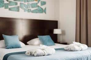 Suite, 1 Bedroom | In-room safe, desk, soundproofing, iron/ironing board - Europeum Hotel (Wroclaw)