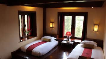 Standard Room | Hypo-allergenic bedding, down comforters, Select Comfort beds