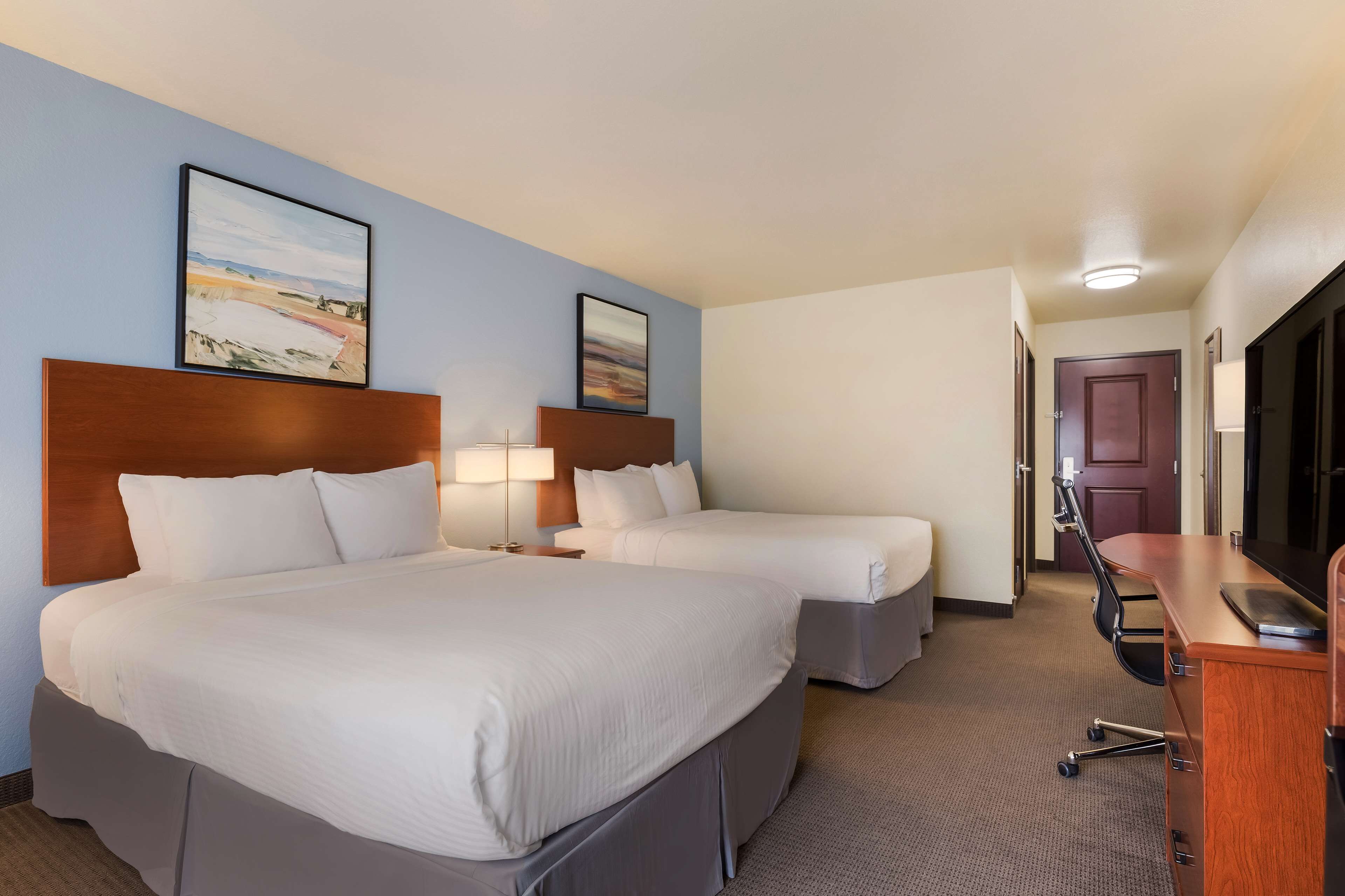 desk, iron/ironing board, free cots/infant beds, free wifi