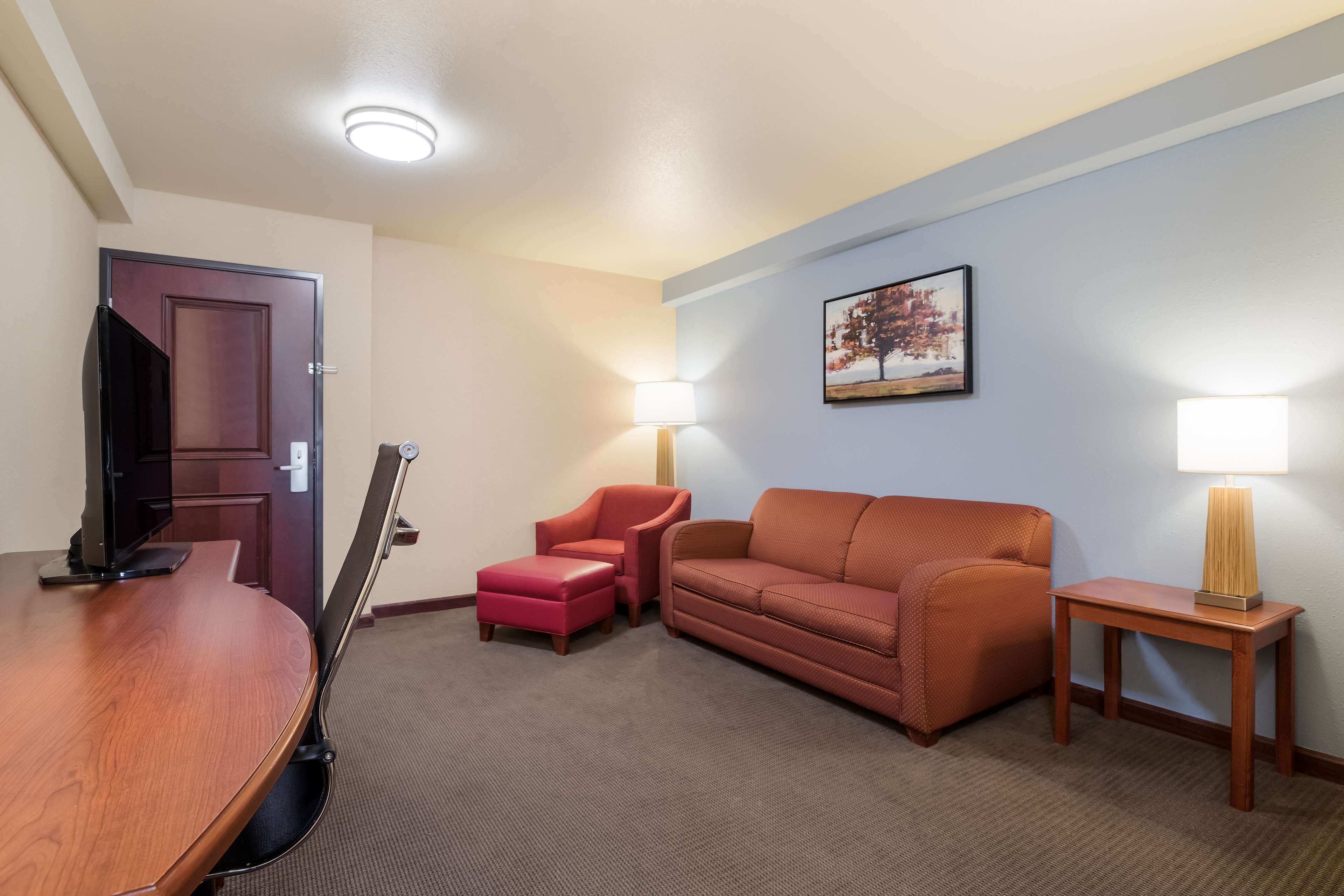 desk, iron/ironing board, free cots/infant beds, free wifi