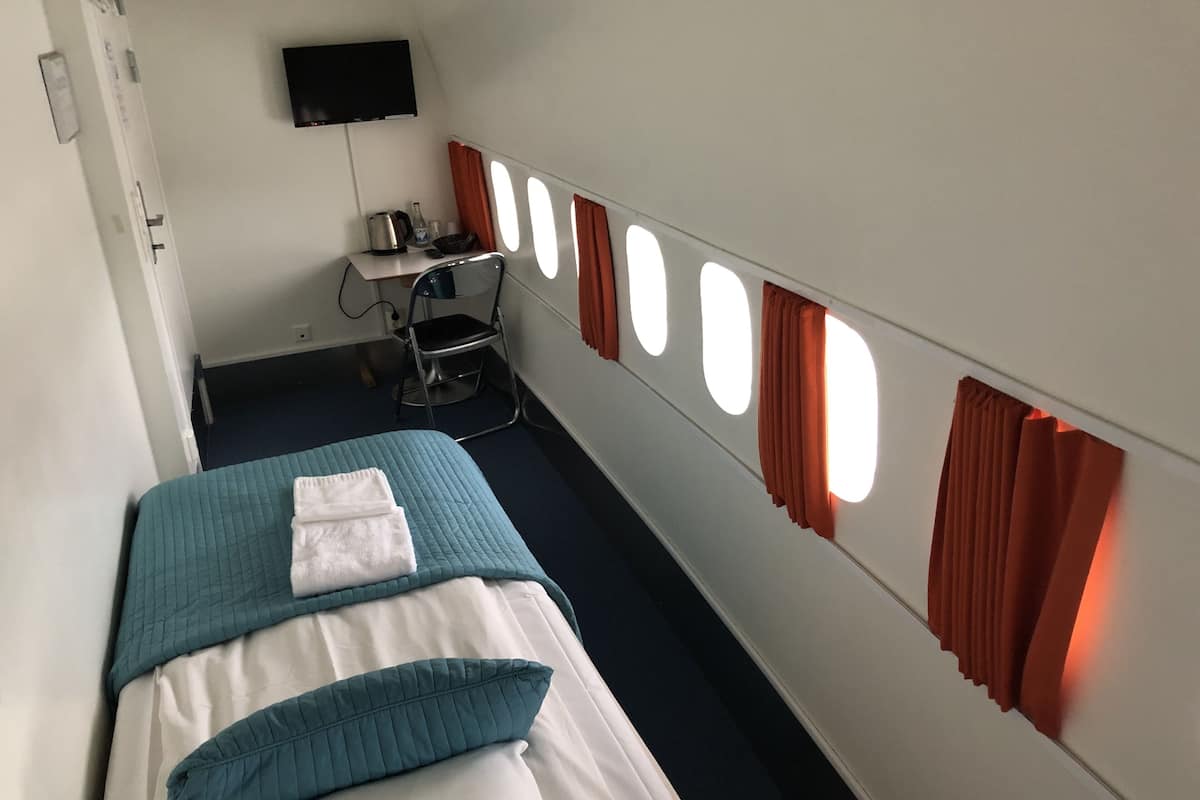 гостиница в самолете