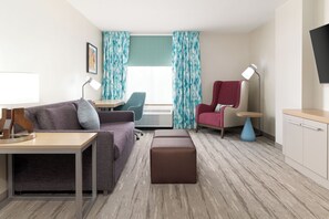 Premium bedding, pillow-top beds, in-room safe, desk - Hilton Garden Inn Hanover Arundel Mills, MD (Hanover)