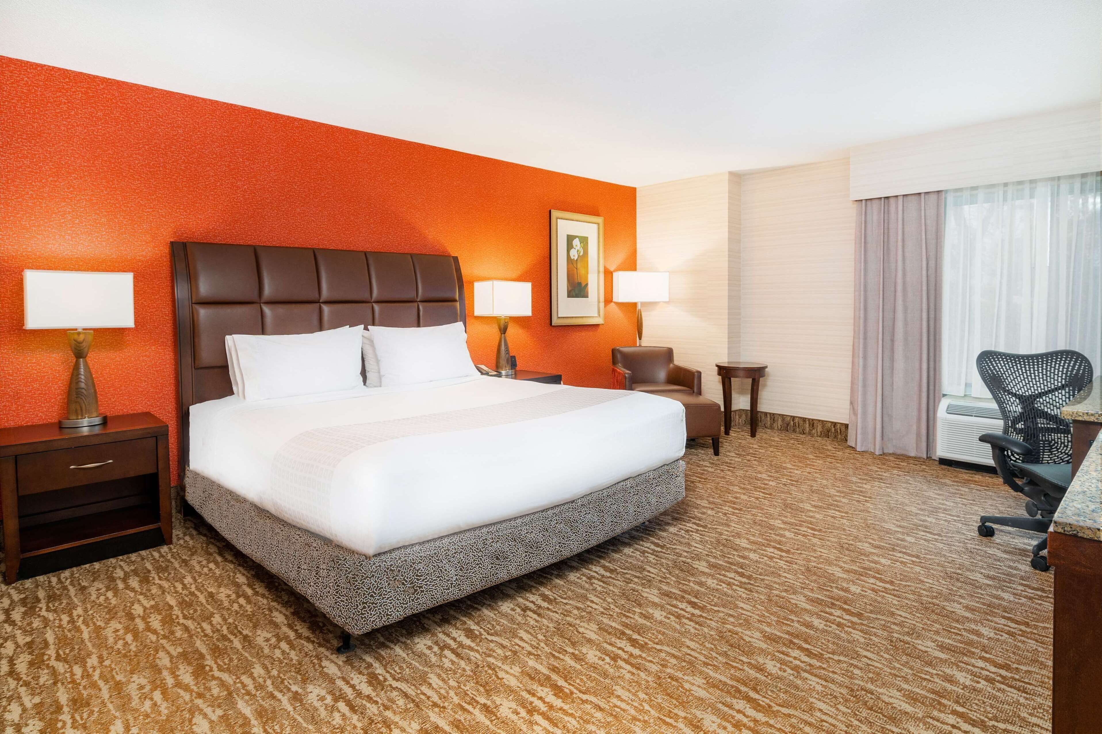 Premium bedding, pillow-top beds, in-room safe, desk