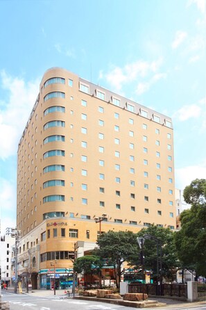 Front of property - Okayama Koraku Hotel (Okayama)