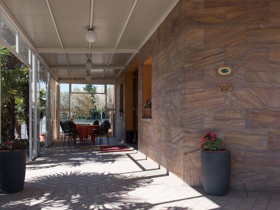 Desayuno para llevar diario (EUR 7.50 por persona)