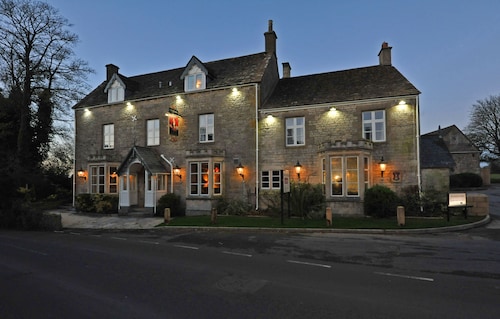 The Royal George Birdlip by Greene King Inns